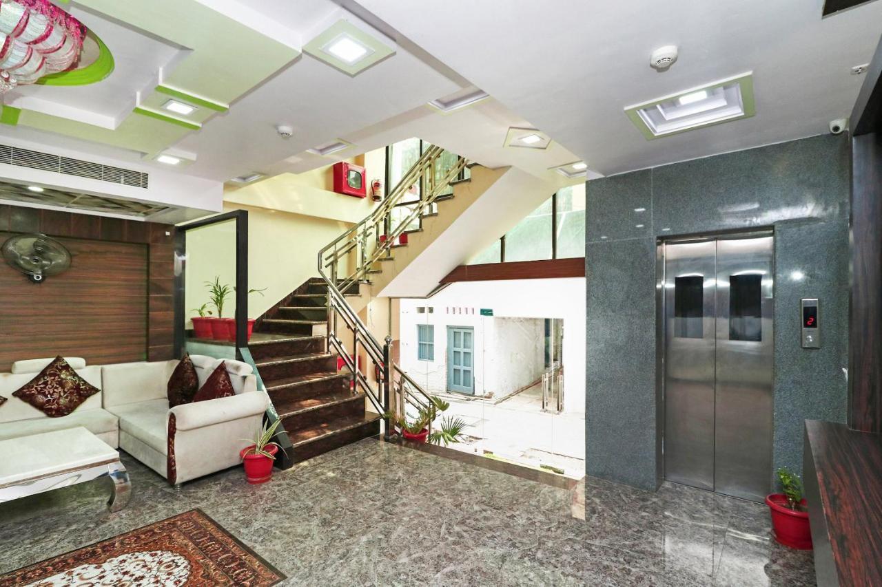 Oyo 15169 Hotel Rk Inn Lucknow Dış mekan fotoğraf