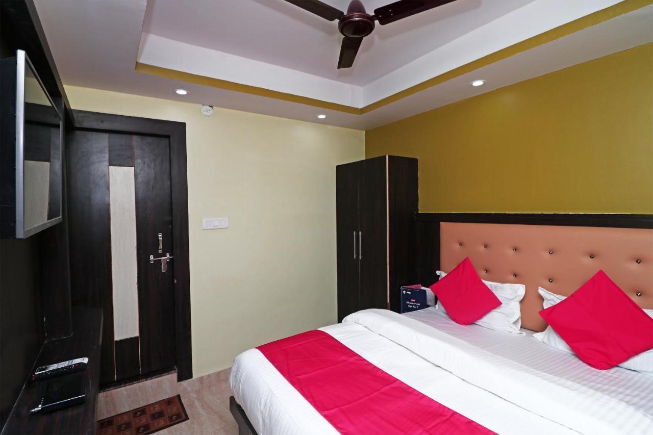 Oyo 15169 Hotel Rk Inn Lucknow Dış mekan fotoğraf
