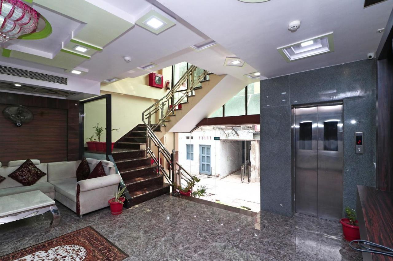 Oyo 15169 Hotel Rk Inn Lucknow Dış mekan fotoğraf