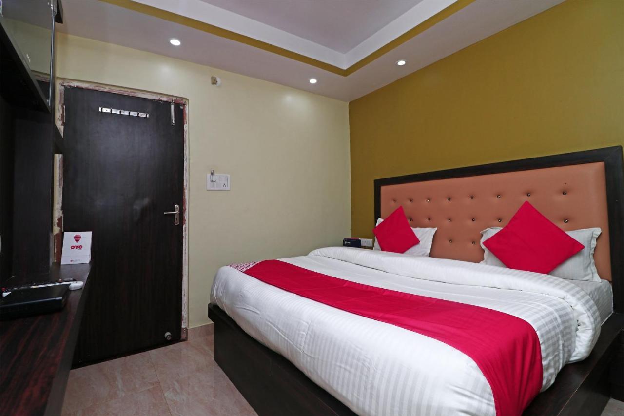 Oyo 15169 Hotel Rk Inn Lucknow Dış mekan fotoğraf