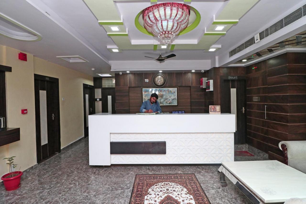 Oyo 15169 Hotel Rk Inn Lucknow Dış mekan fotoğraf