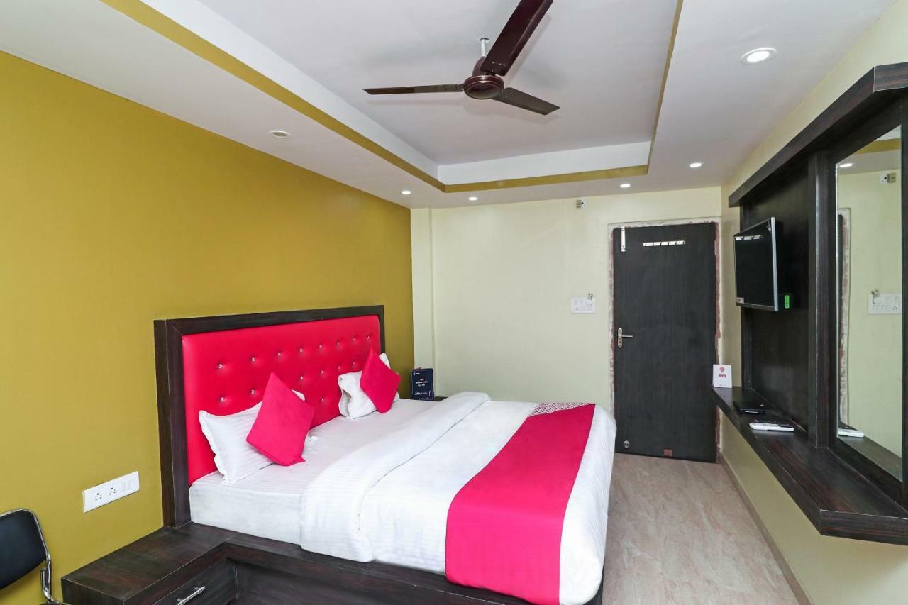 Oyo 15169 Hotel Rk Inn Lucknow Dış mekan fotoğraf
