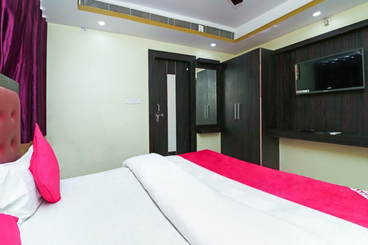 Oyo 15169 Hotel Rk Inn Lucknow Dış mekan fotoğraf